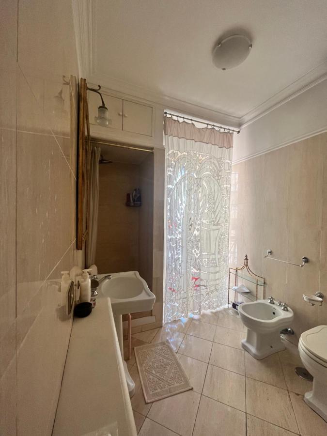 Apartamento Love Nest In The Heart Of Roma Exterior foto