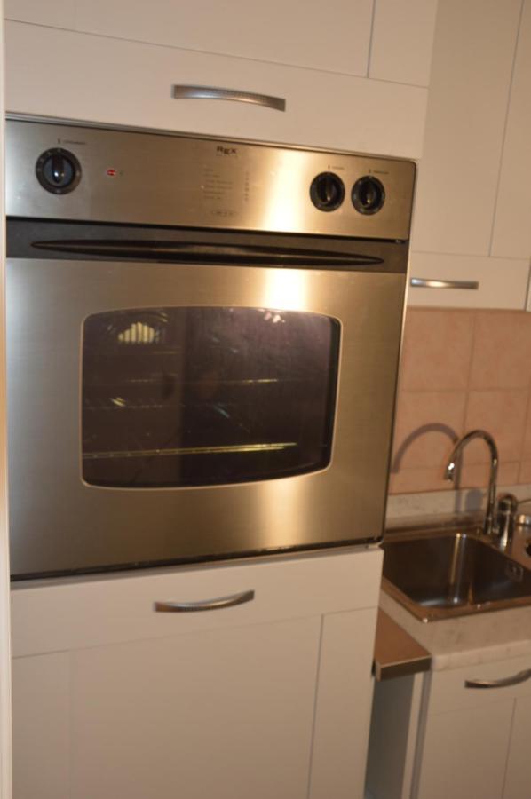 Apartamento Love Nest In The Heart Of Roma Exterior foto